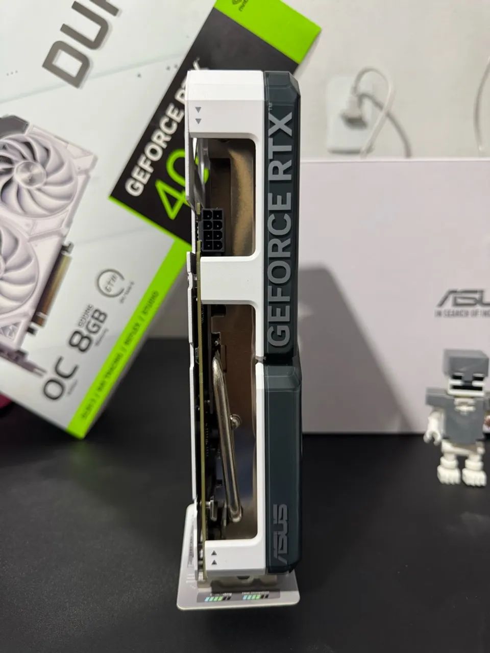 RTX 4060 8GB ASUS BRANCA  - Foto 3