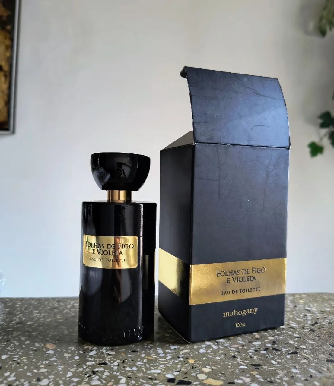 Perfume Mahogany Folhas de Figo e Violeta EDT Descontinuado e Raro