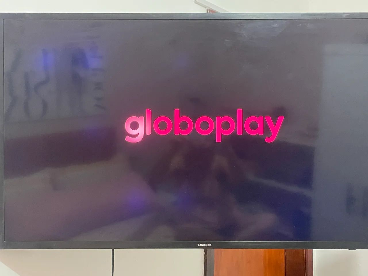 Vendo TV de 40 polegadas com manchas.  - Foto 5