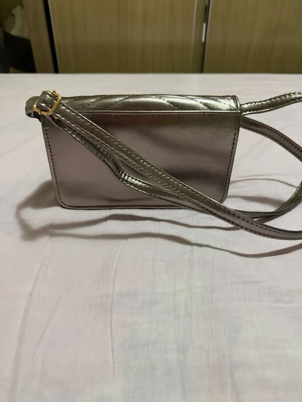 Bolsa tiracol linda.  - Foto 2