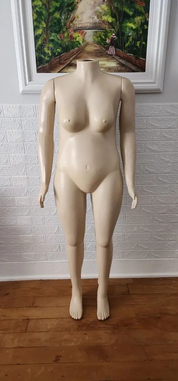 MANEQUIM FEMININO CORPO INTEIRO BEGE PLUS SIZE