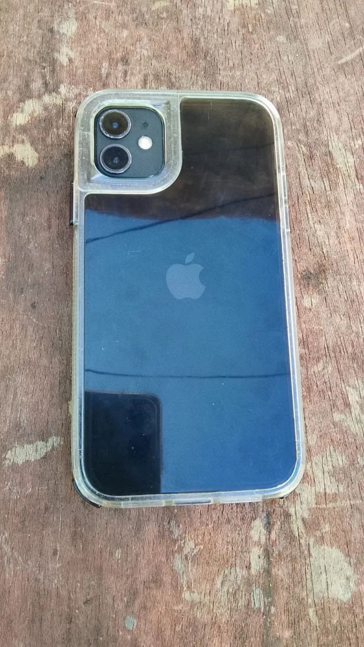 iPhone 11 preto 64gb