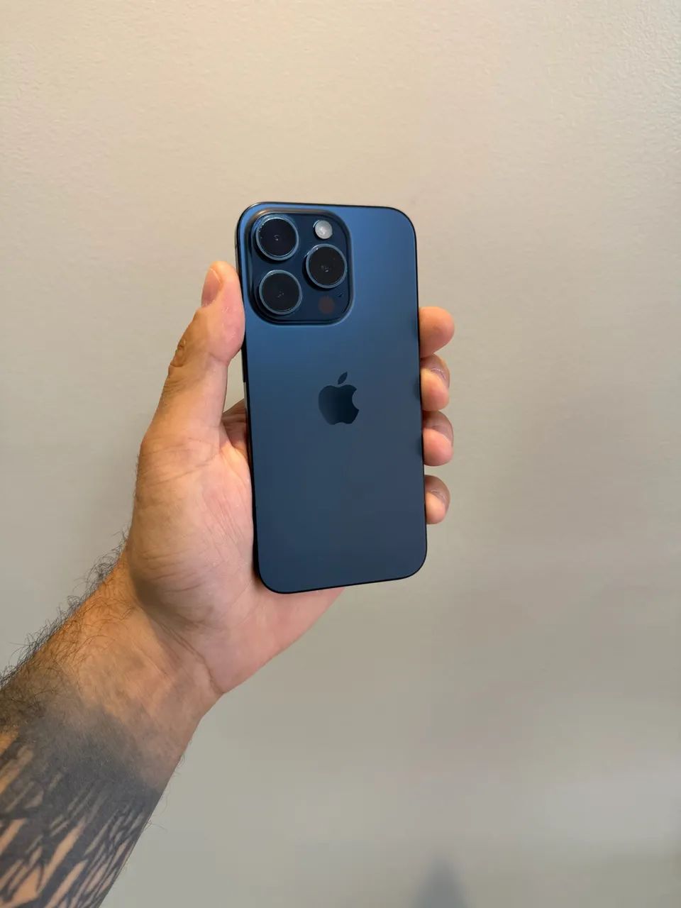 iPhone 15 Pro 128gb Seminovo - Celulares e Smartphones - Centro