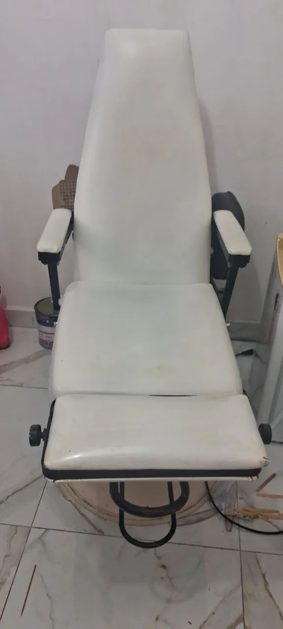 Cadeira de Podologia  - Foto 2