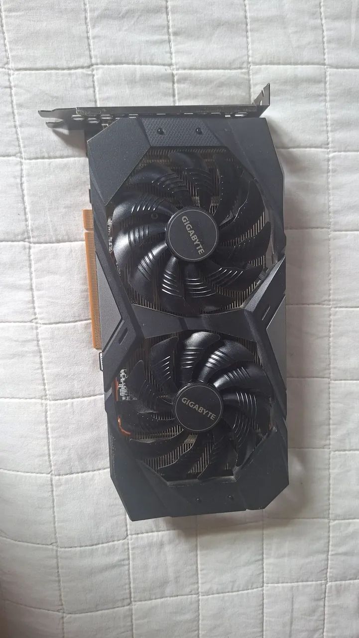 rx 5500 xt Gigabyte 
