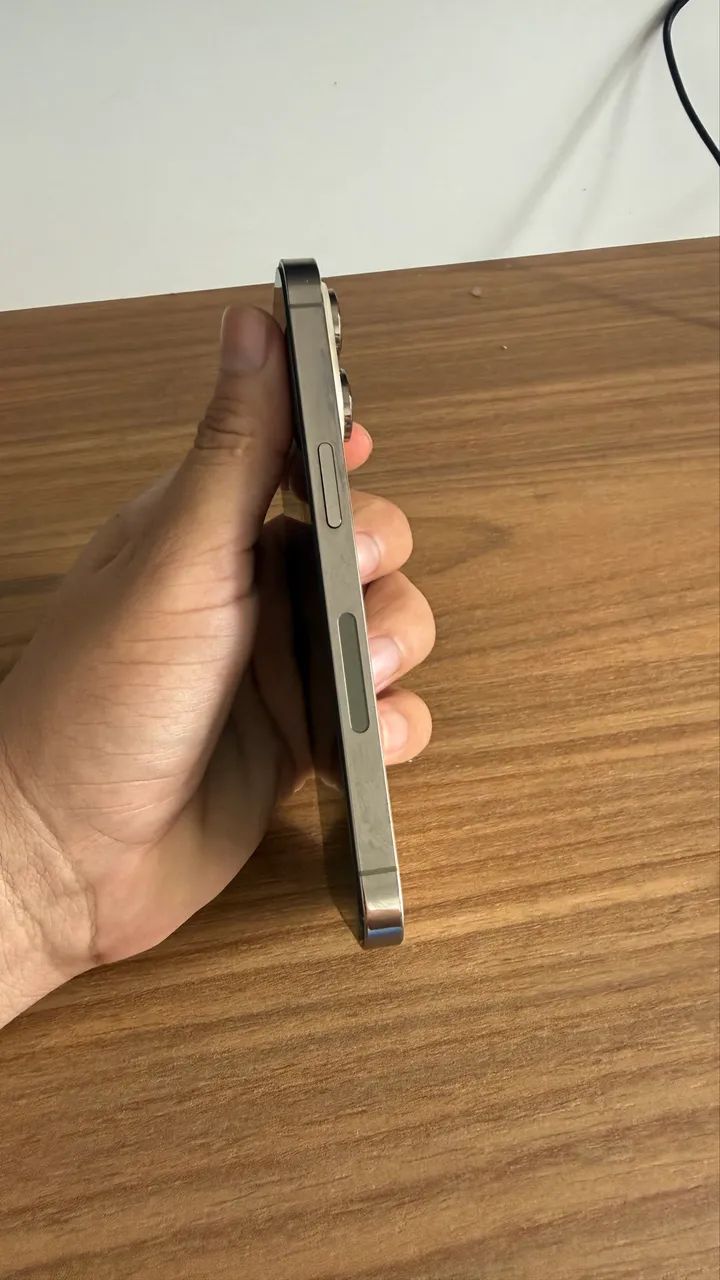Iphone 14 pro 256gb gold. - Foto 2
