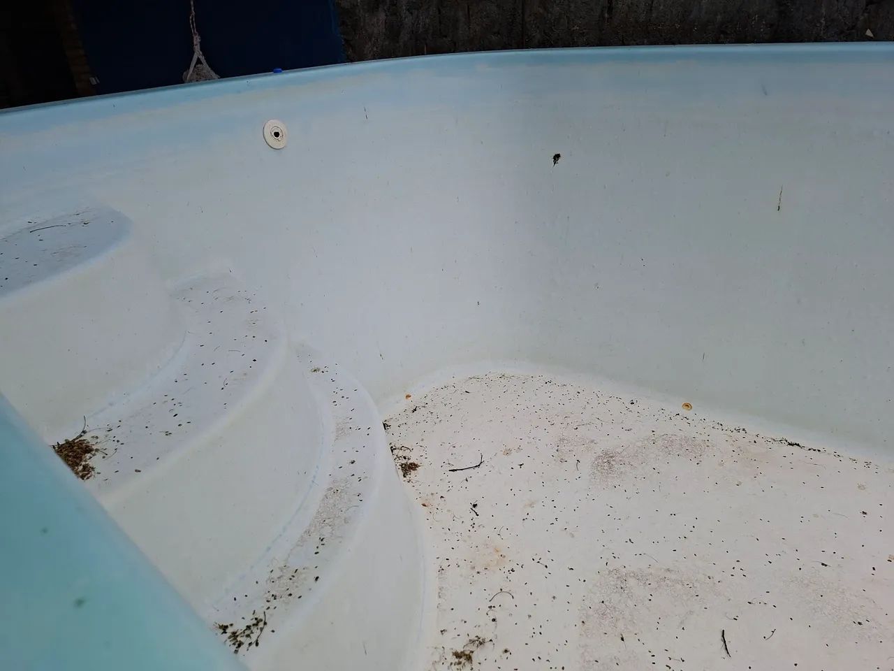 PISCINA GRANDE com motor filtro caixa de maquina - Foto 2