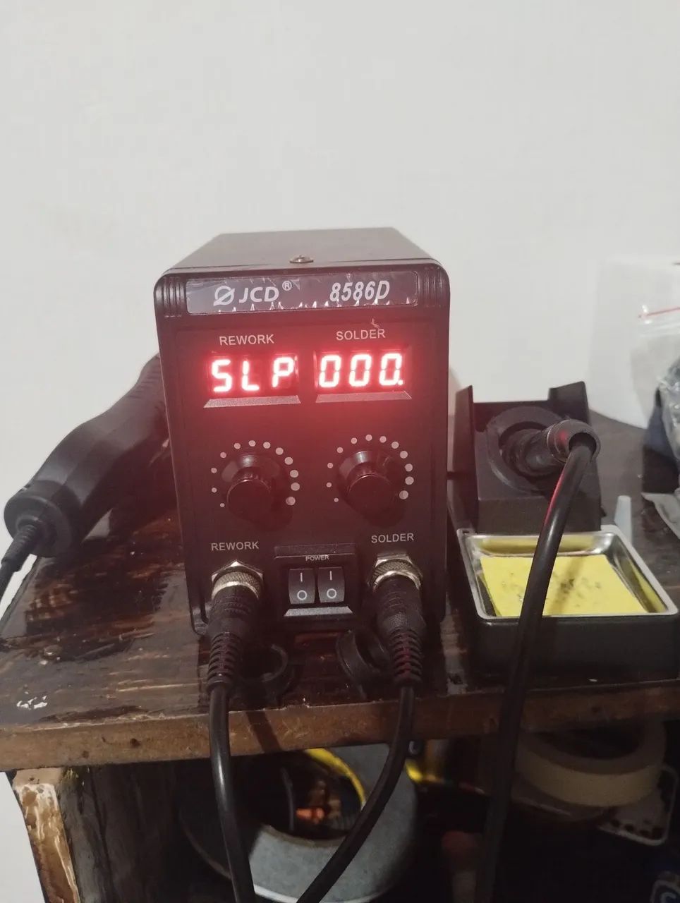 Máquina de solda e retrabalho 