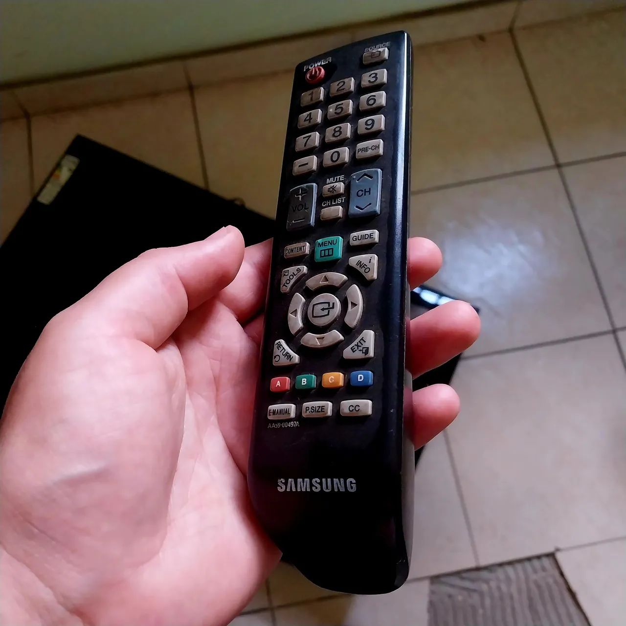 Tv Samsung 32 polegadas com controle  - Foto 2