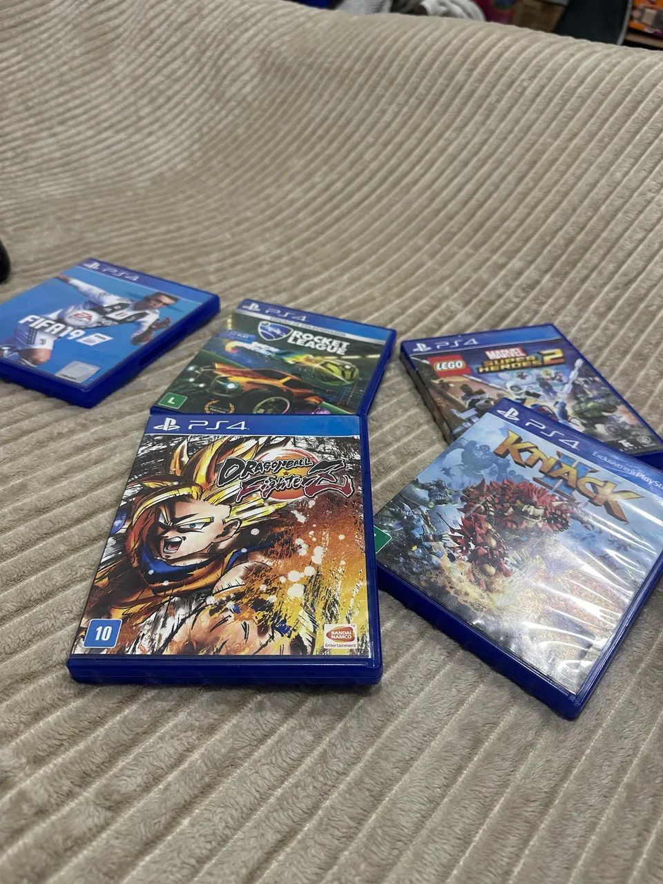 Vendo Ps4 slim 1tb - Foto 2