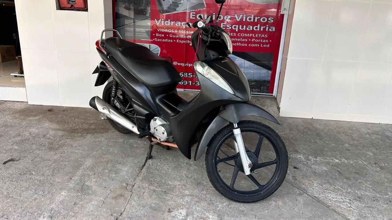 Biz moto 125