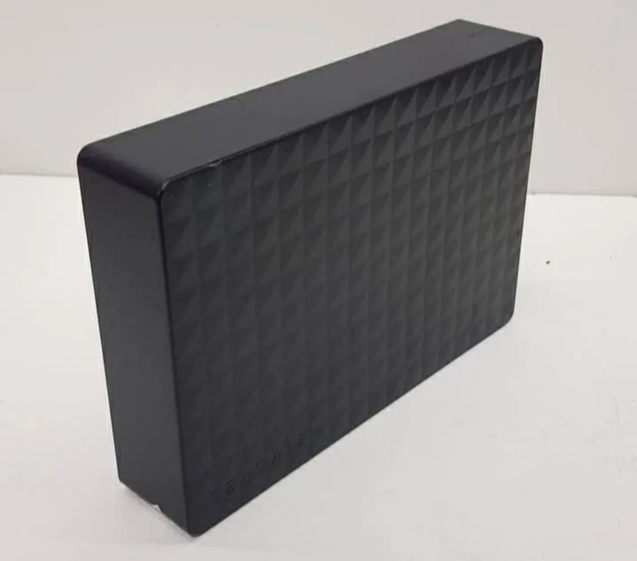 Hd externo seagate expansion 8tb semi novo - Armazenamento