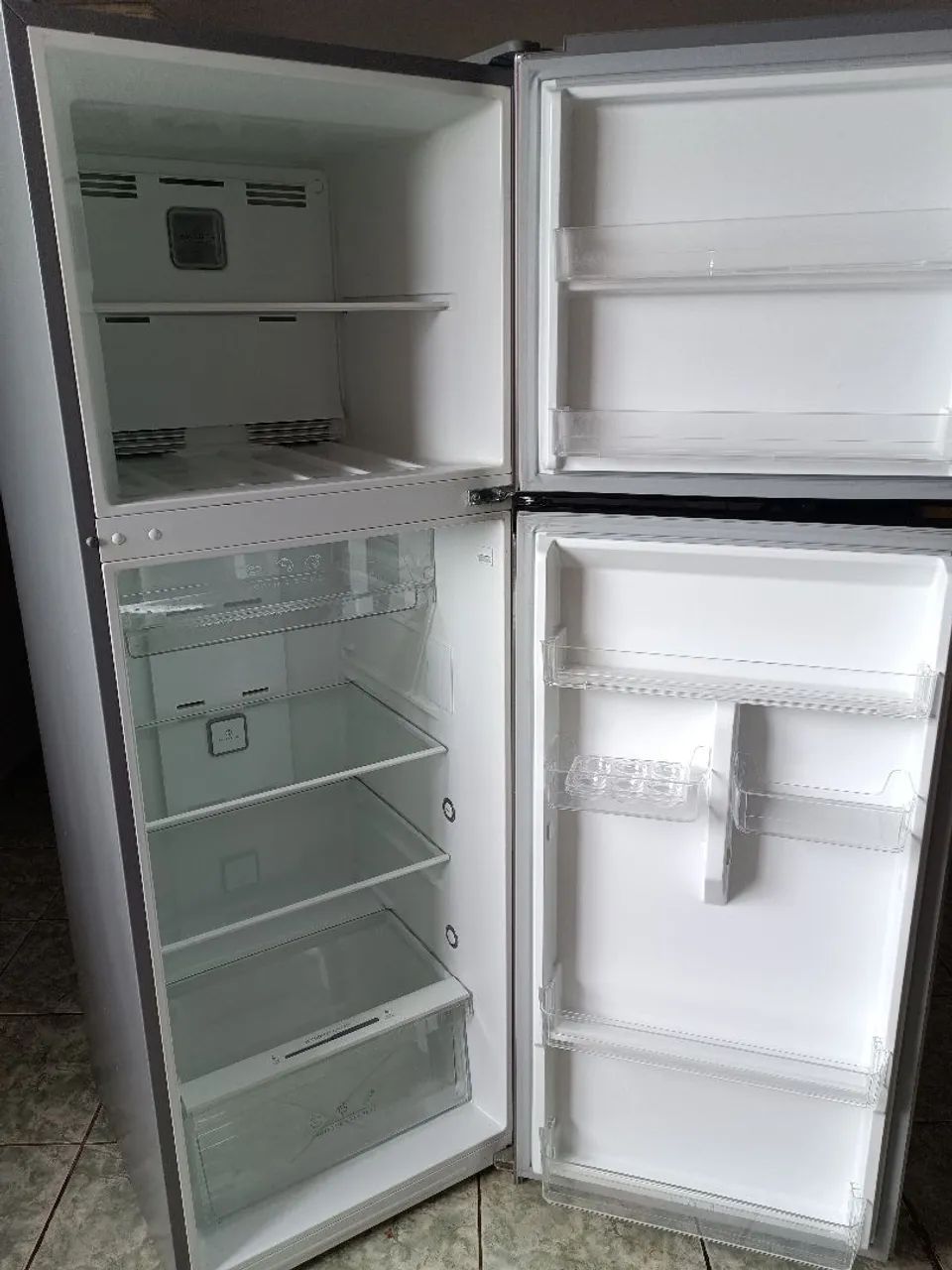 Refrigerador Midea 347 litros  - Foto 2