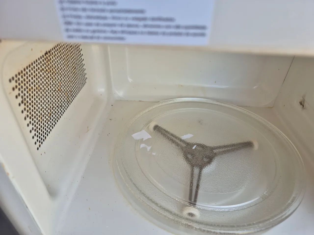 Micro-ondas sem ligar consul espelhado