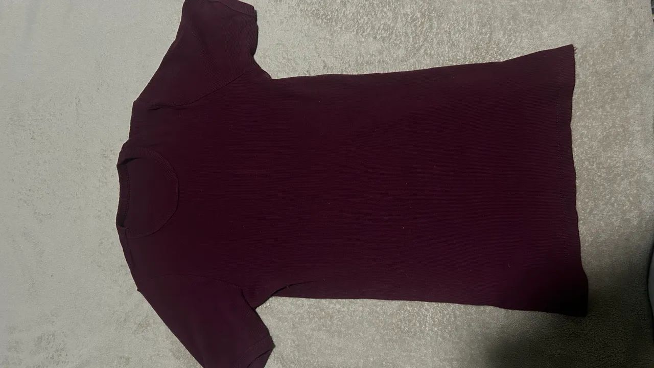 Camisa canelada vinho  - Foto 2