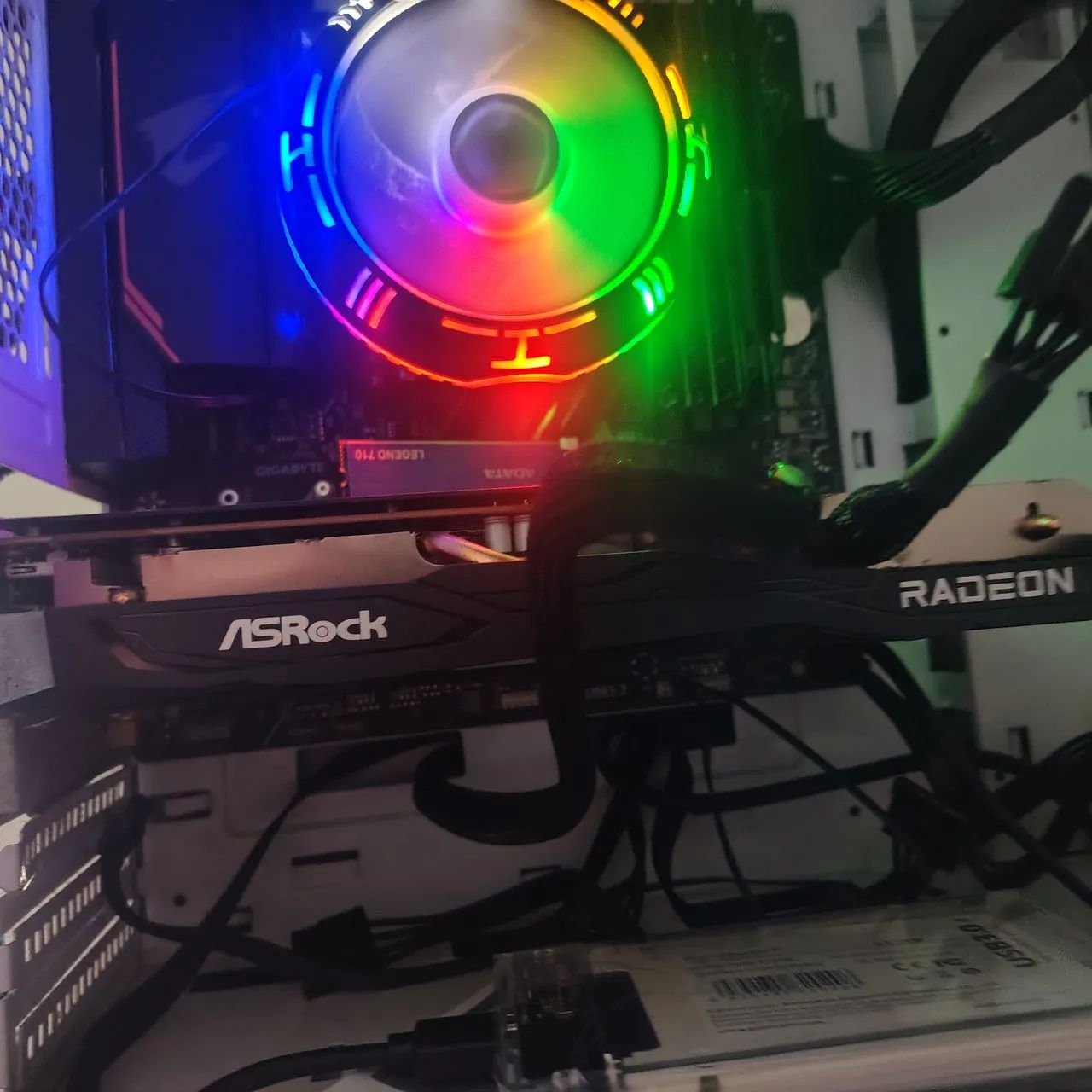 Placa de vídeo AMD RX 6600 - Foto 4