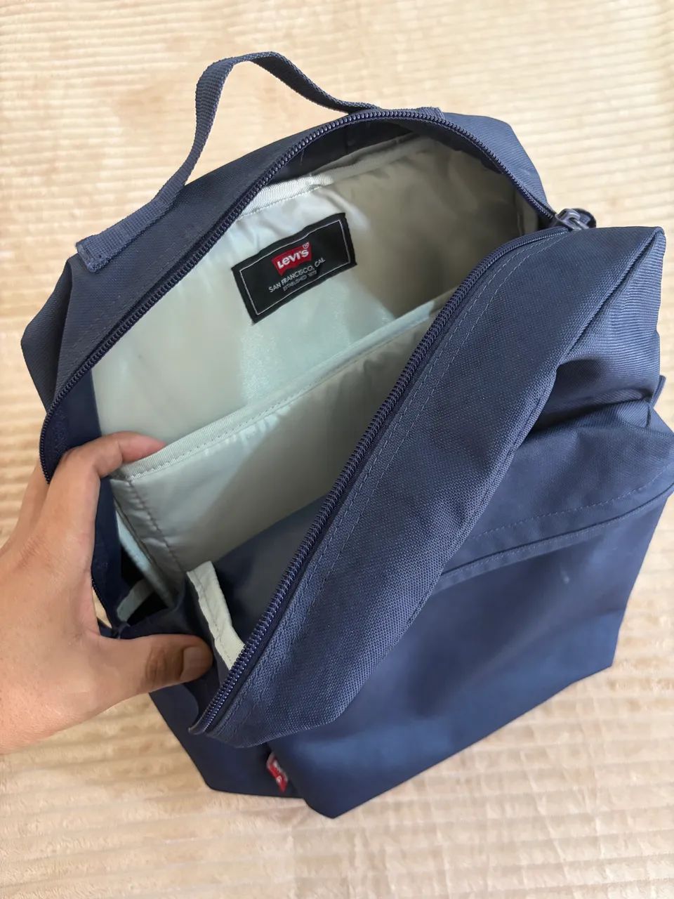 Mochila Levi?s azul - Foto 2