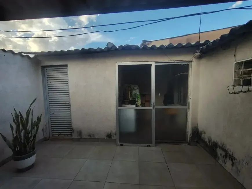 Vendo casa em Universal Viana  - Foto 5