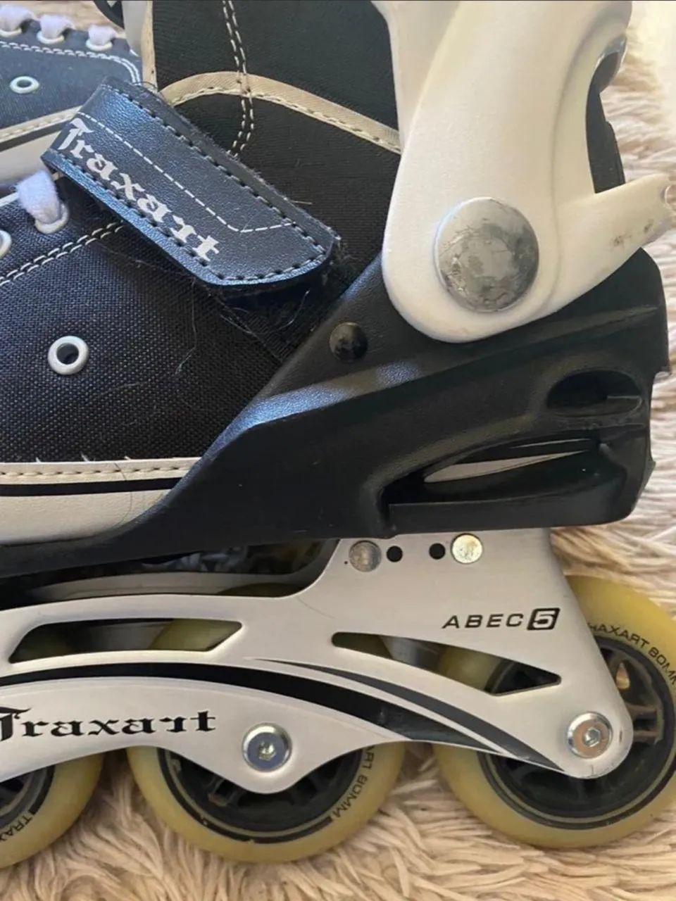 Patins traxart abec-5 - Esportes Sobre Rodas - Jardim Camburi