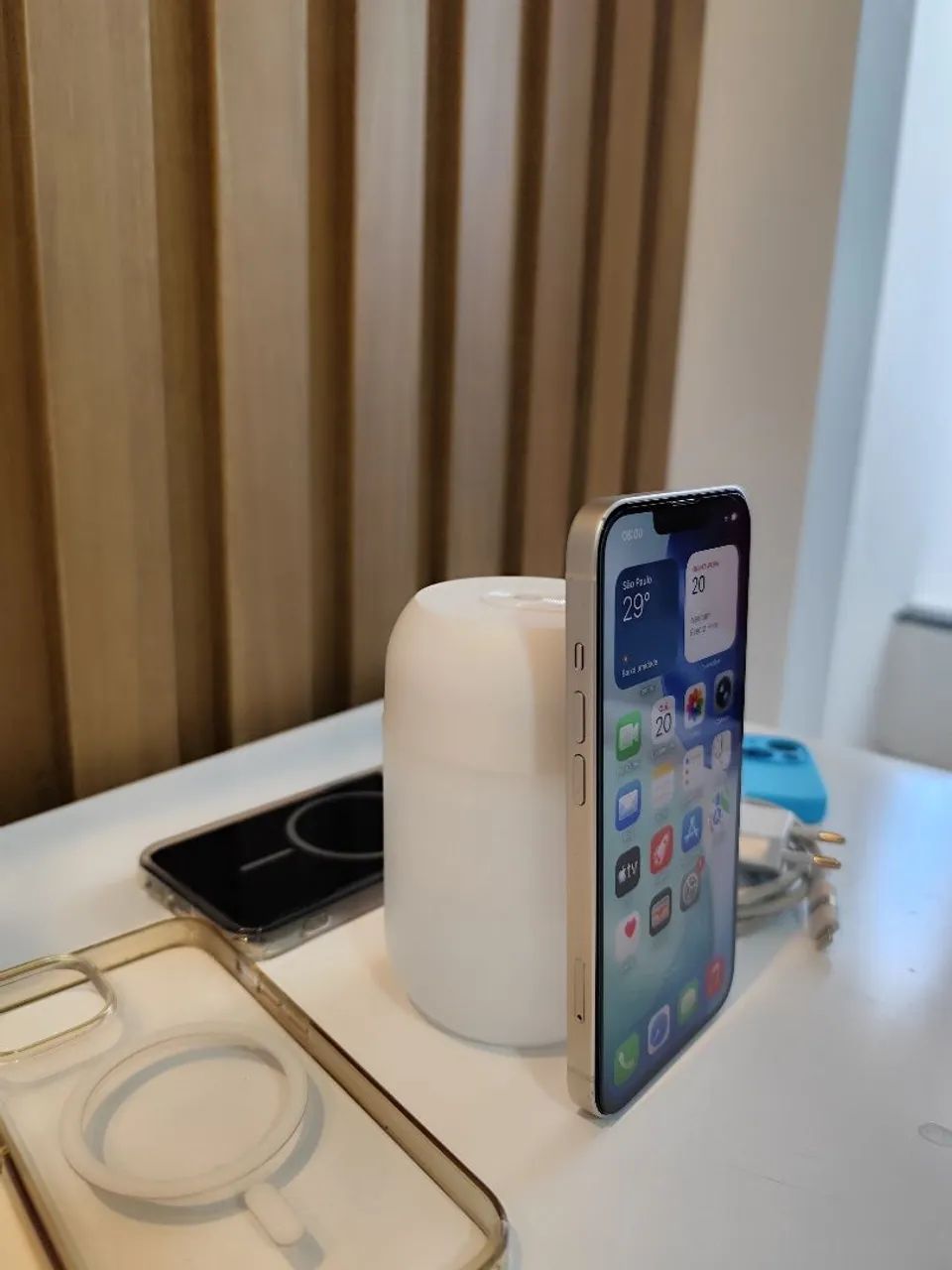 iPhone 13 128gb Branco  - Foto 2