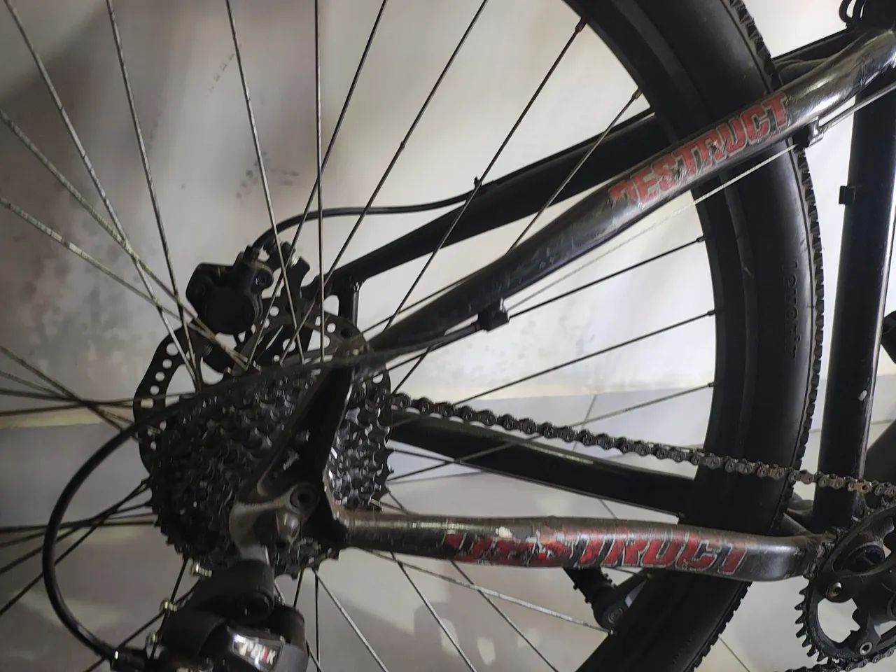 Bike ótima com acessórios baratos  - Foto 3