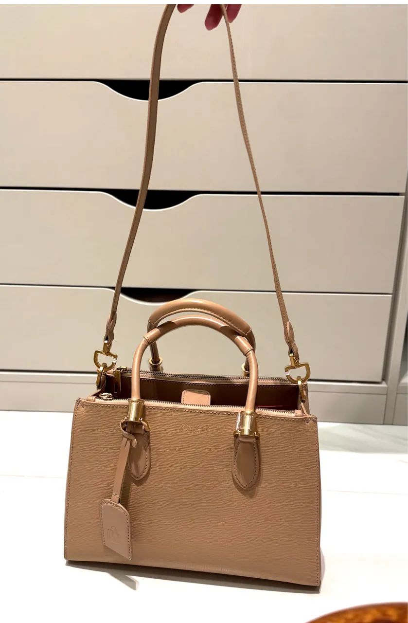 Bolsa couro Shutz