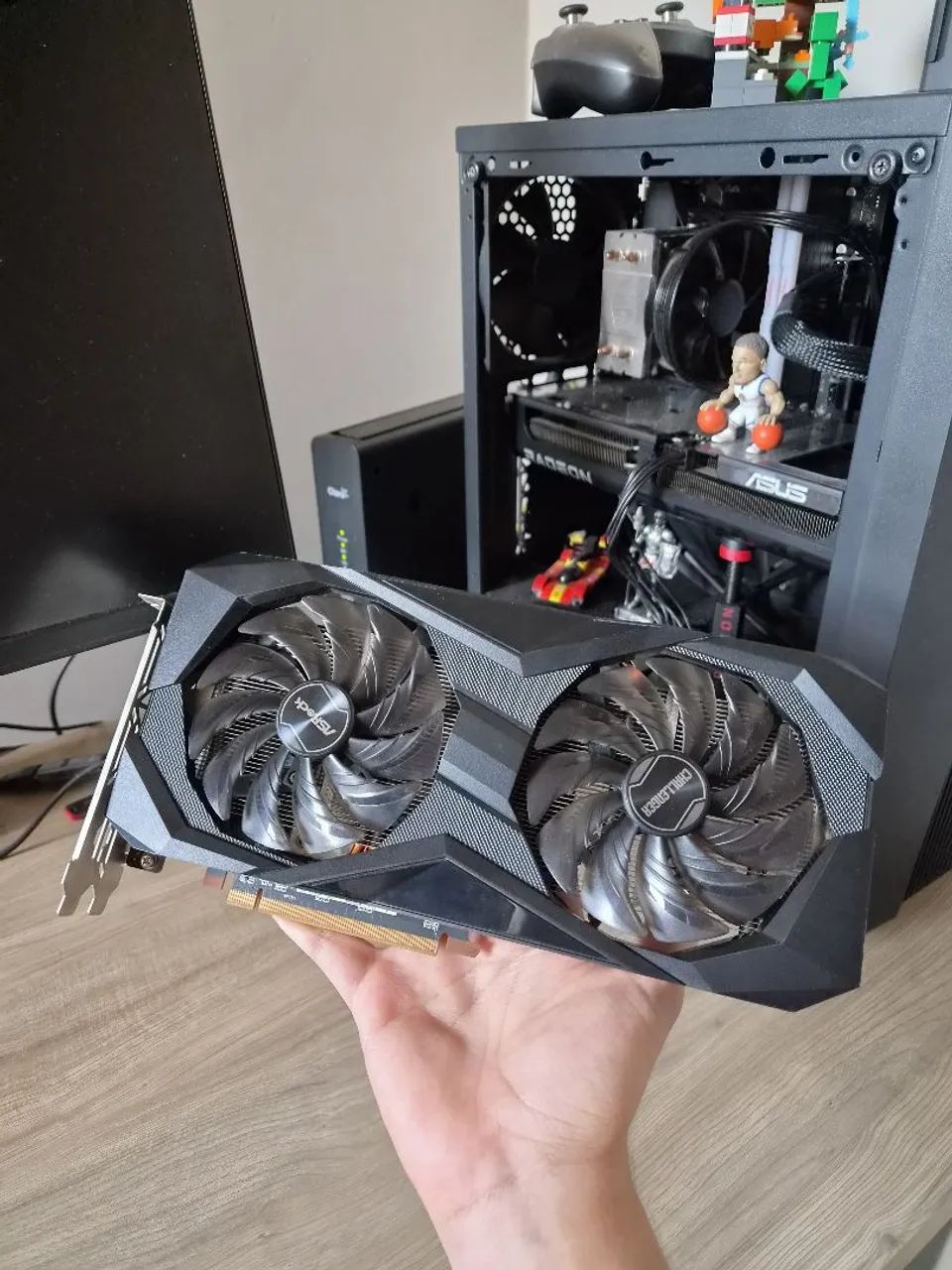 RX 6600 ASRock Challenger 