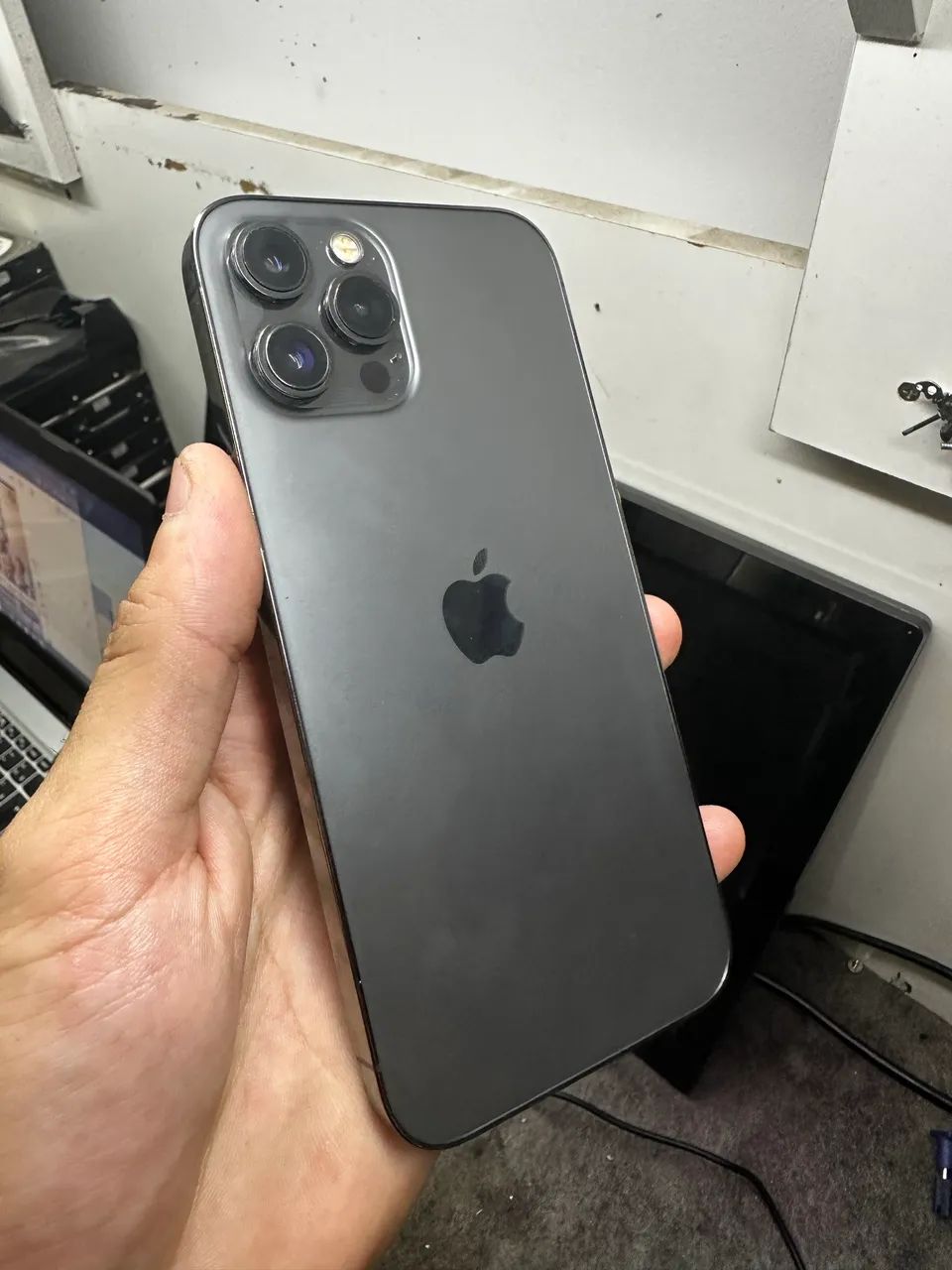 iPhone 12 Pro Max 