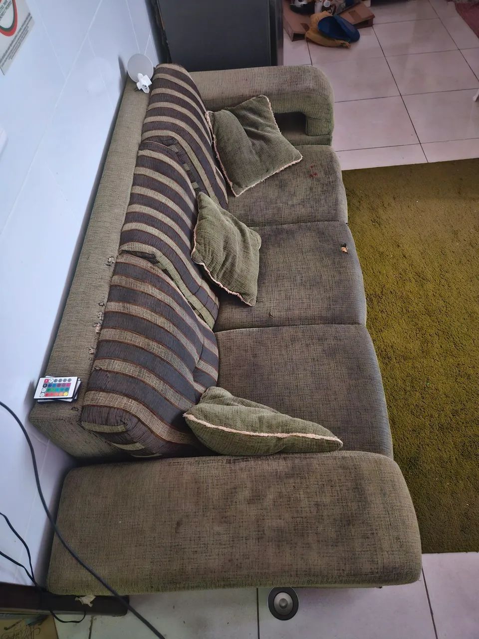 SOFÁ 3 LUGARES 