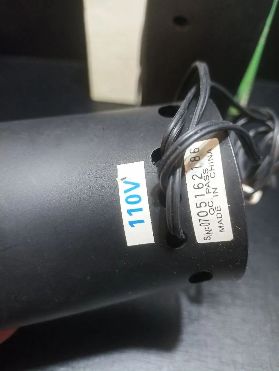Caixa som antigo para Pc com caixa  - Foto 2