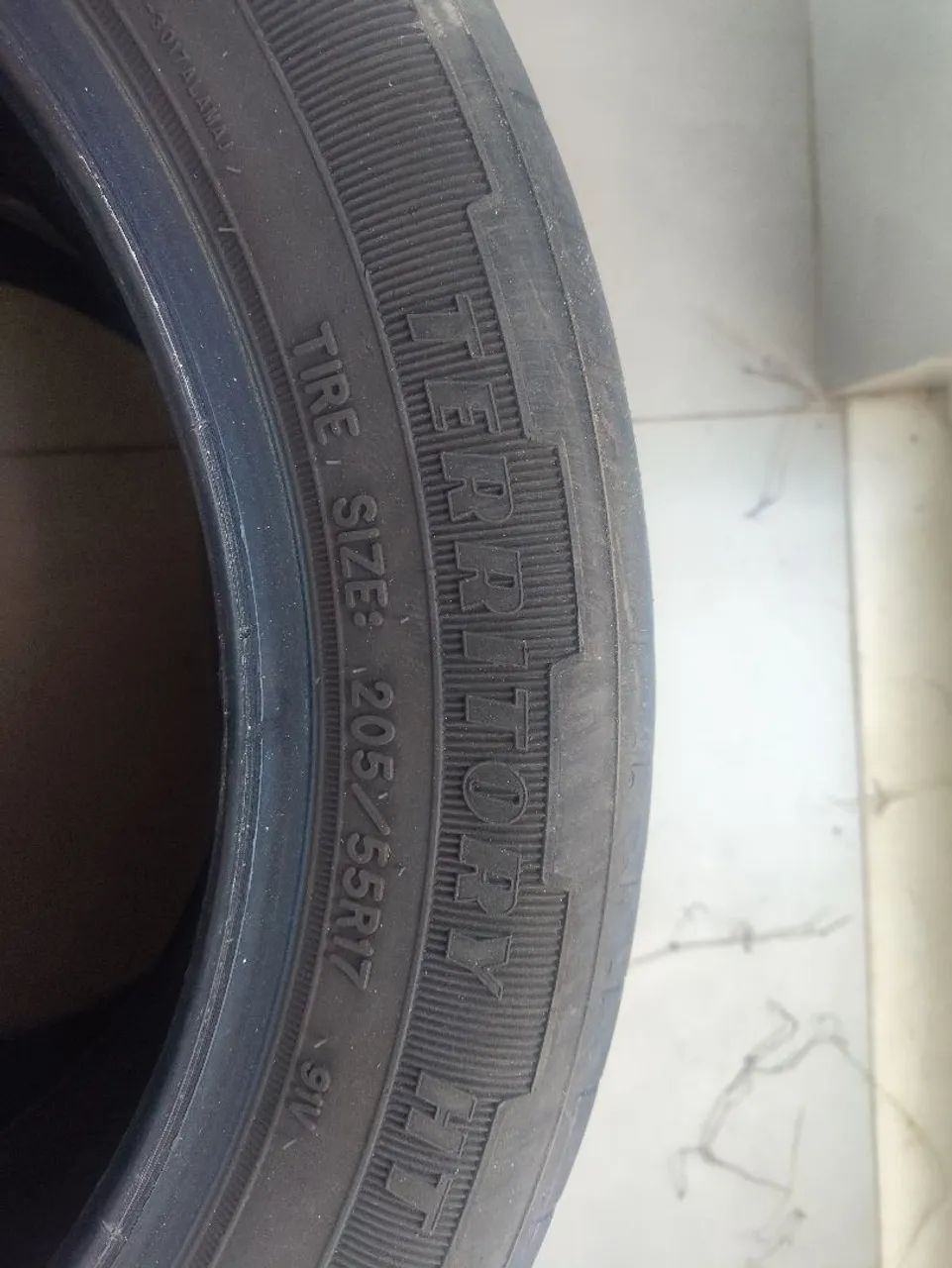 Pneus 205 55 17 Territory Goodyear - Foto 3