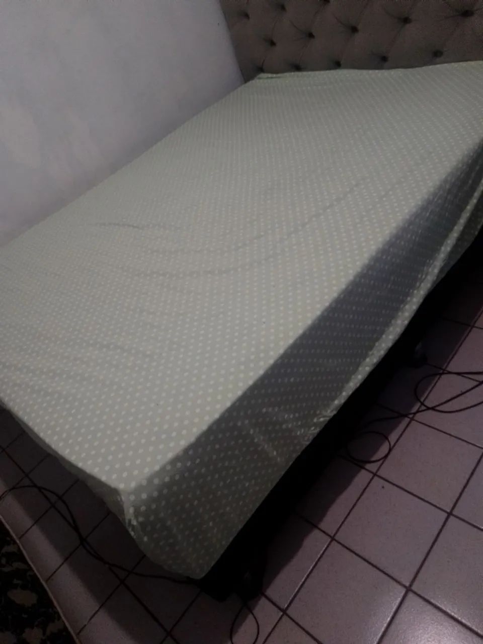 Cama box casal, só a cama  - Foto 2