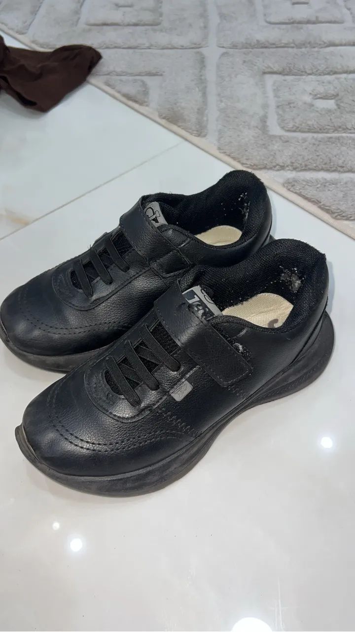 Sapatos n 32