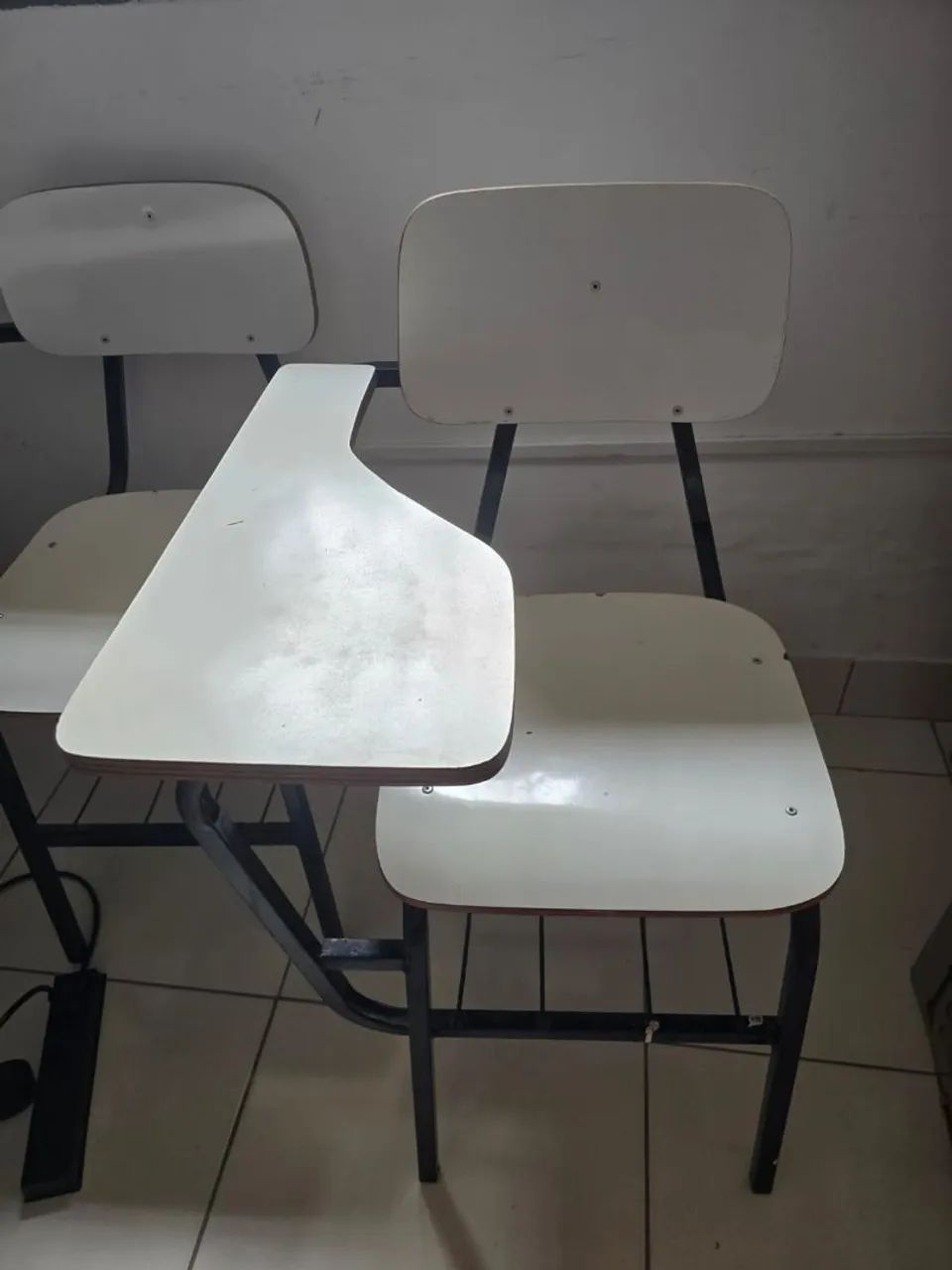 Cadeira escolar linha Premium com prancheta