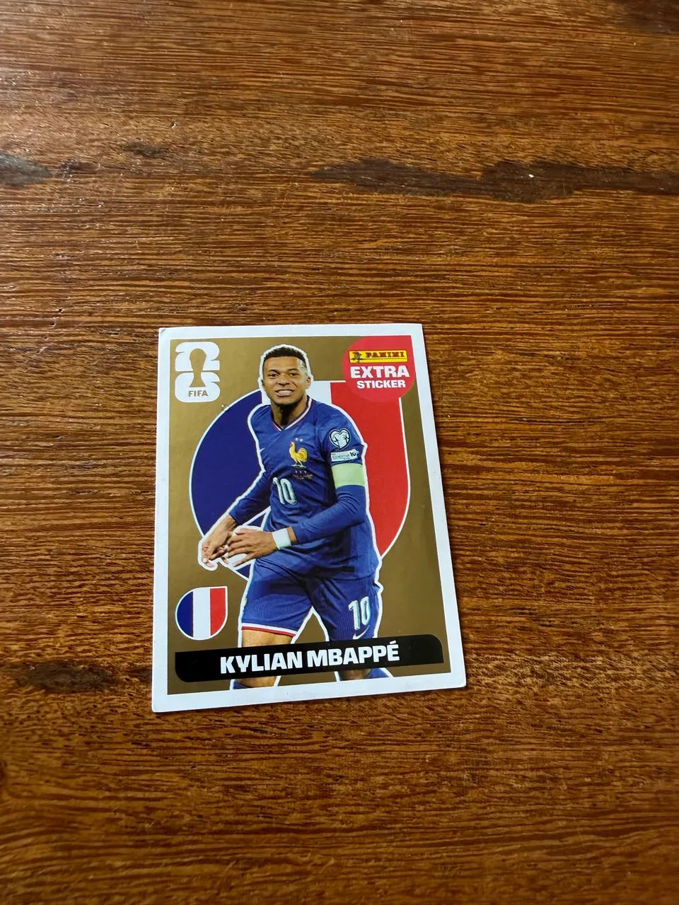 MBAPPÉ LEGEND OURO