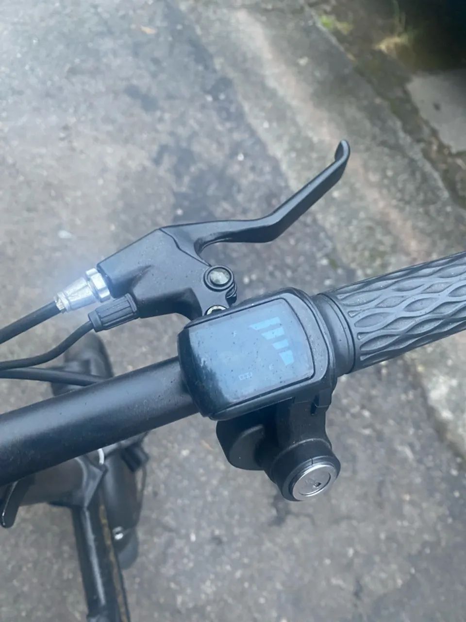 Bicicleta elétrica semi nova  - Foto 2