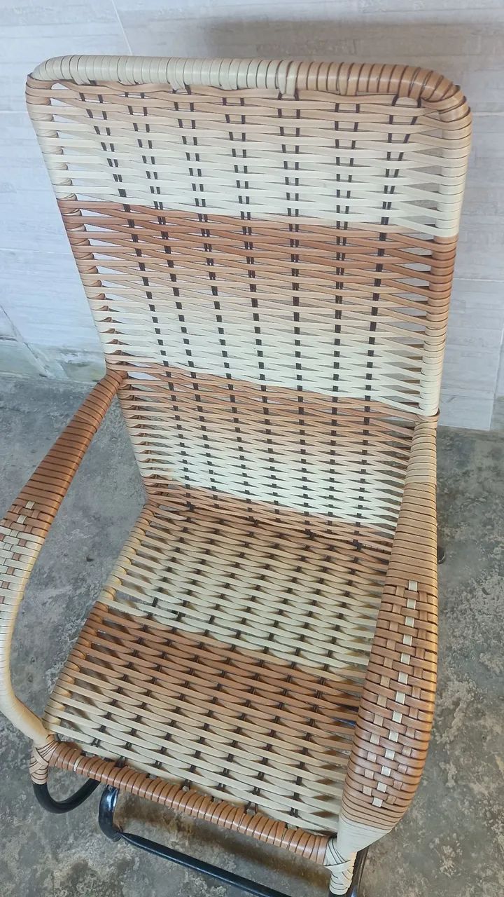 Cadeira de balanço  - Foto 3