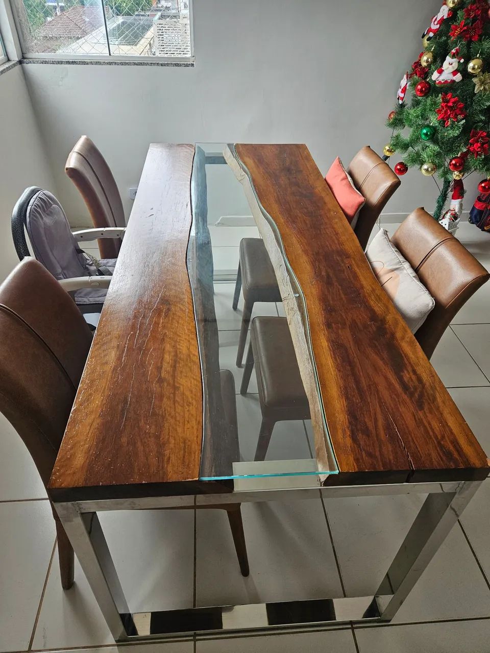 Mesa de jantar madeira maciça 