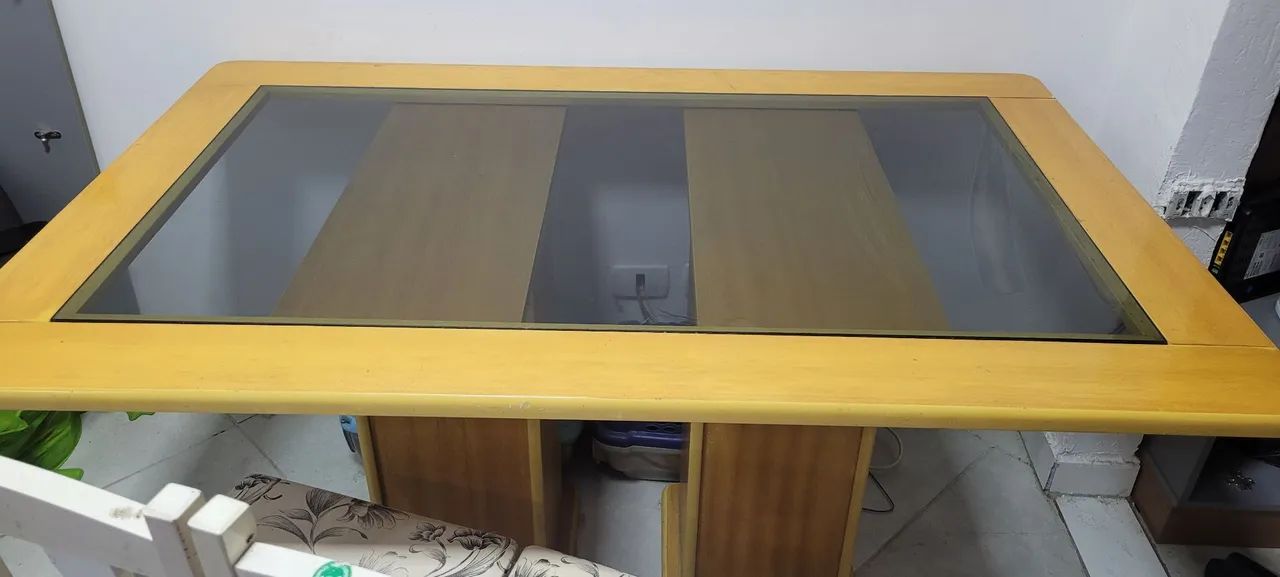 Mesa para 6 cadeiras 