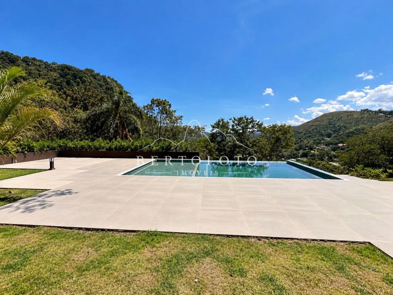 Exclusividade e sofisticação no Vale do Barão - Foto 4