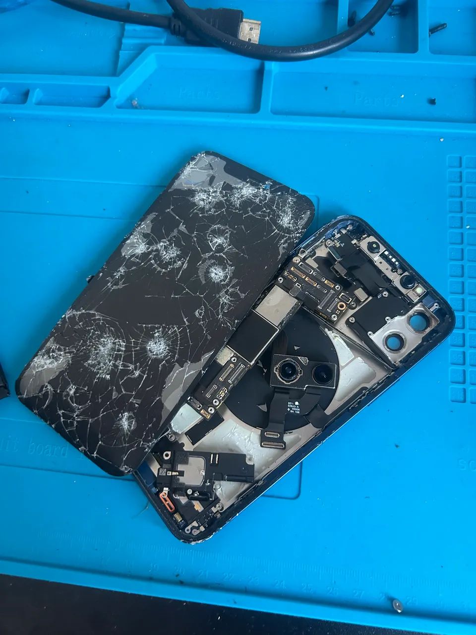 PEÇAS DE IPHONE 12