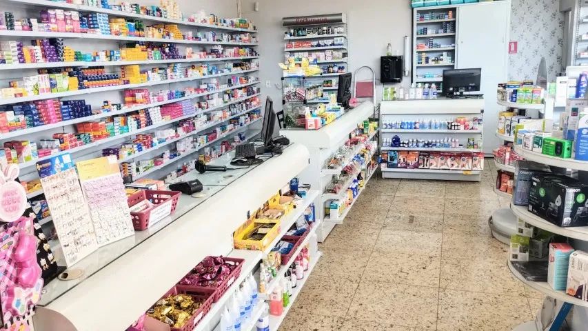 DROGARIA À VENDA - INHUMAS/GO (50km de Goiânia) - Foto 3