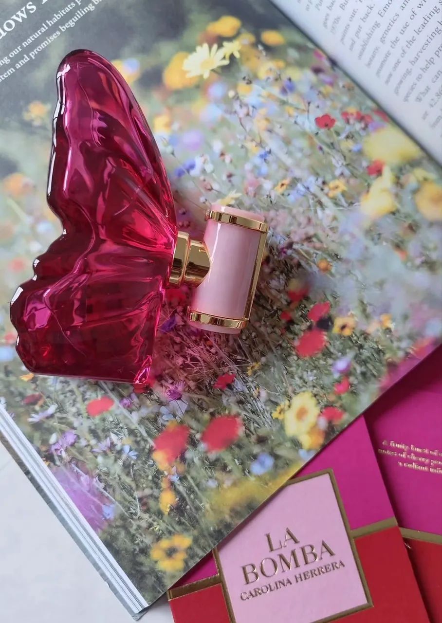 Perfume Carolina Herrera - Foto 3