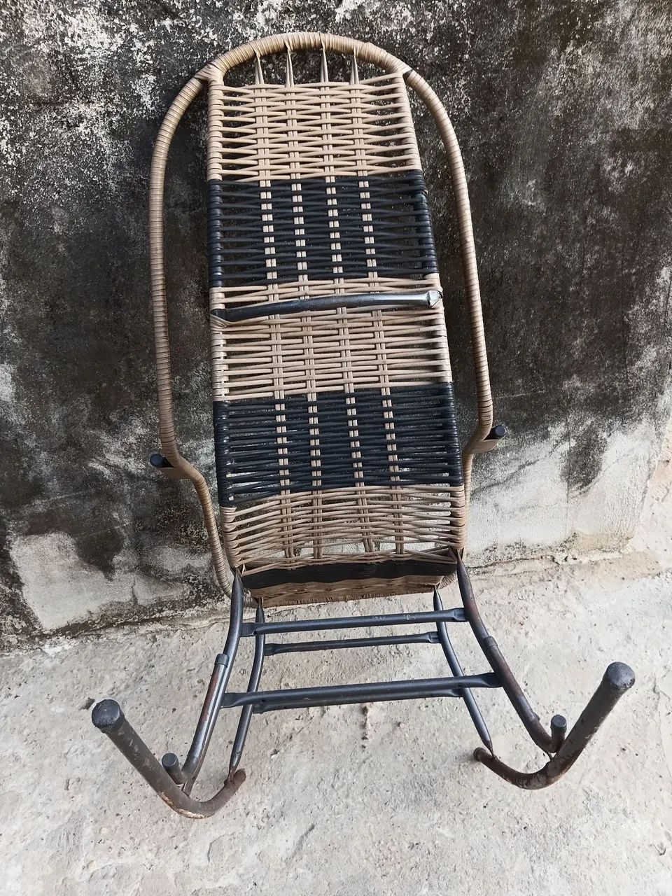 Vende-se cadeira de balanço em ótimo estado 