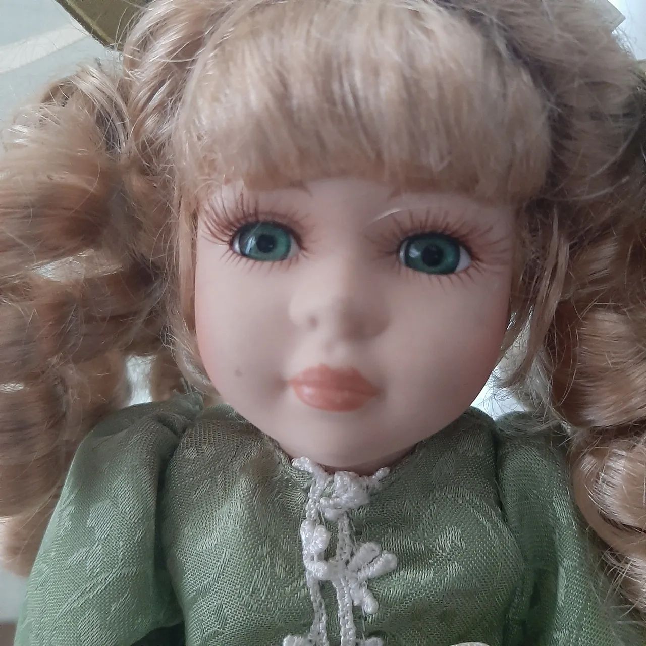 Boneca de porcelana  - Foto 3