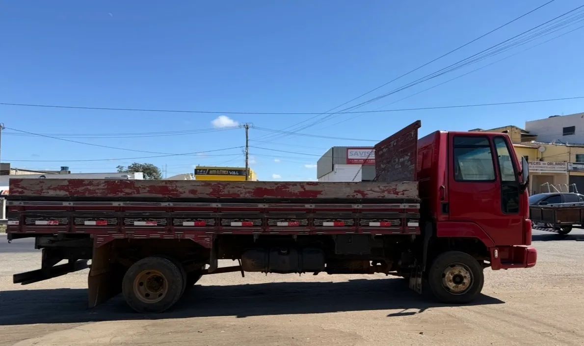 Ford Cargo 815e - Foto 2