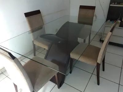 Mesa de Vidro com Pés de Madeira - Foto 2