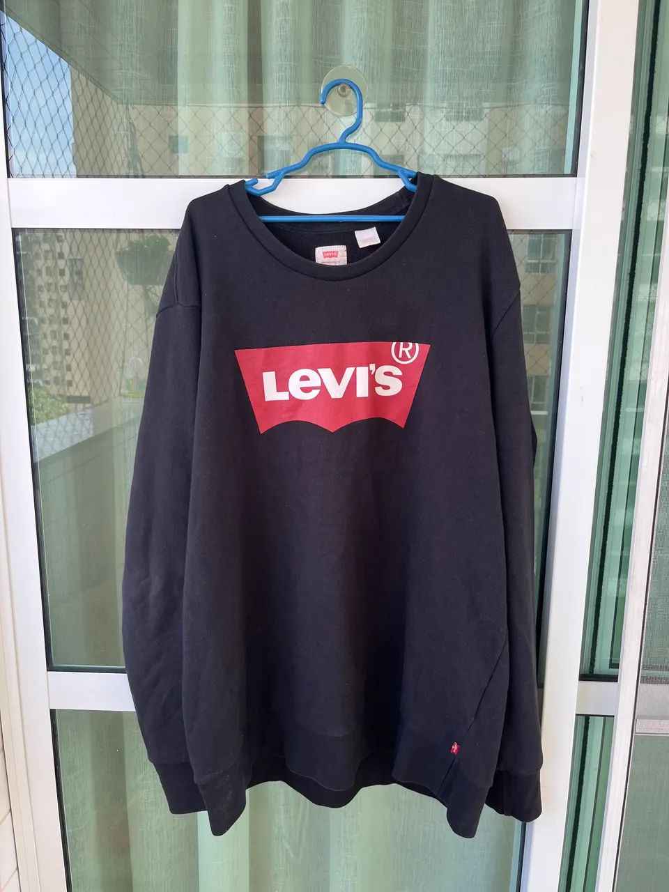 Moletom Levi's® T3 Graphic Crew