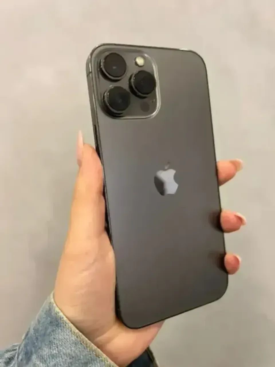 iPhone 13 Pro Max 256GB Grafite - Seminovo - 84% Bateria - Loja