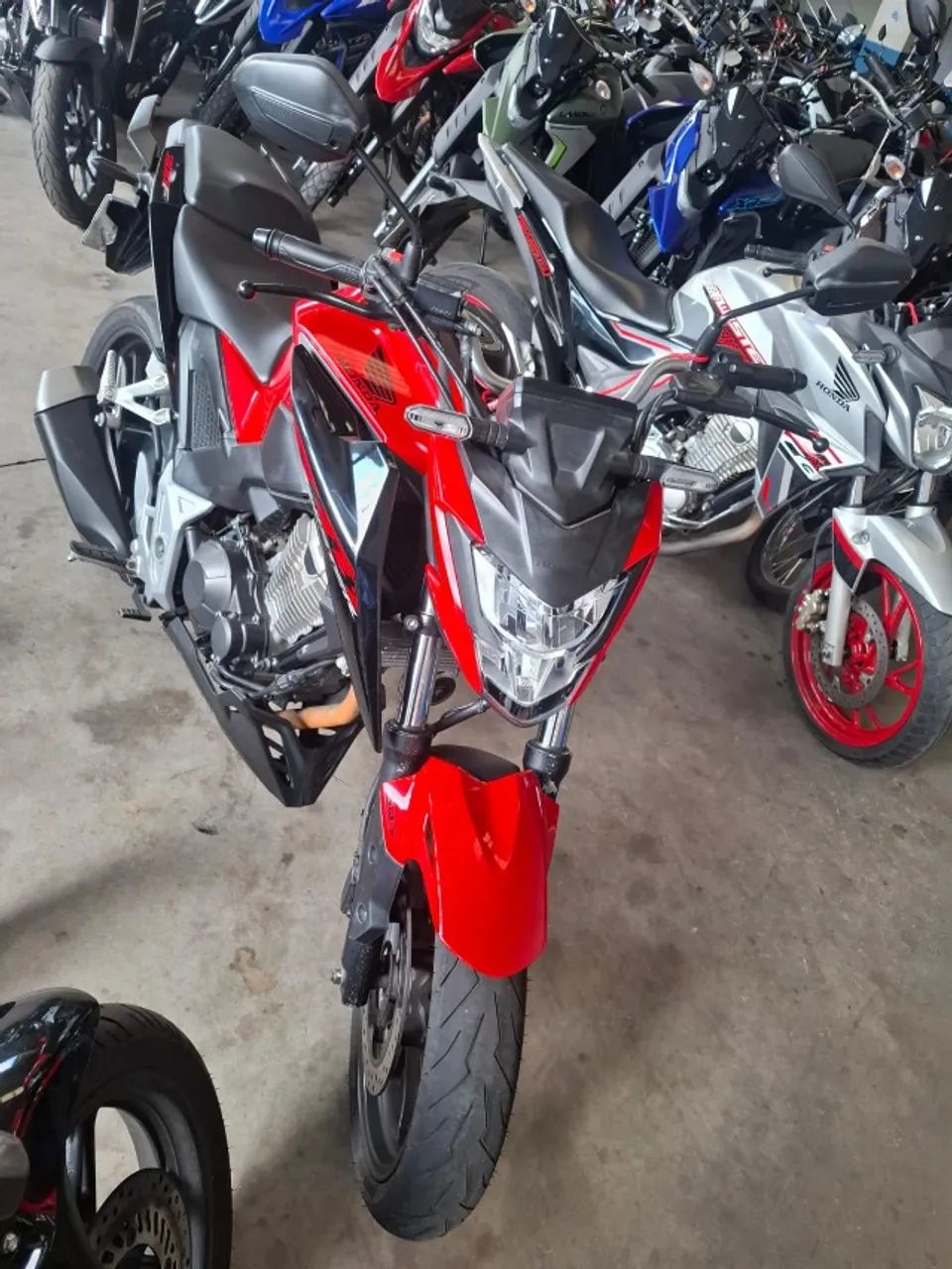 Honda CB 300 2023 - Foto 5